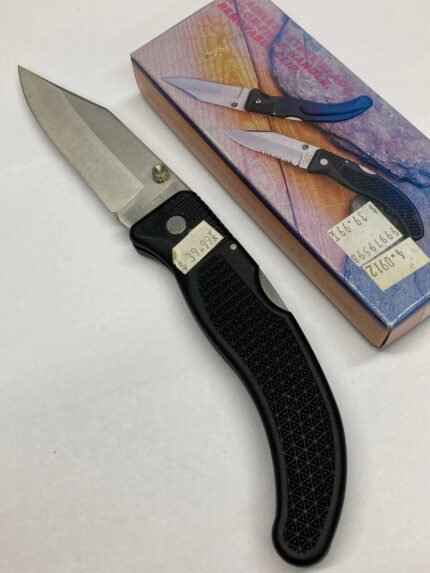 Folding Lockback Knife – Plain Blade – Pocket Clip – K7170